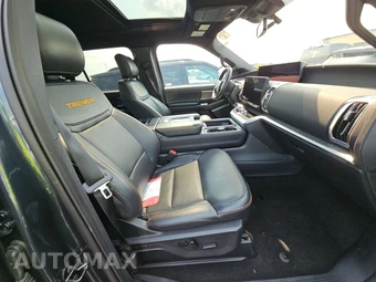 2025 Ford Expedition TREMOR - miniatura 8