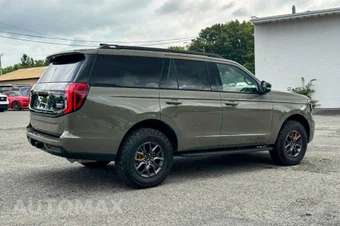 2025 Ford Expedition TREMOR - miniatura 3