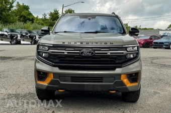 2025 Ford Expedition TREMOR - miniatura 8