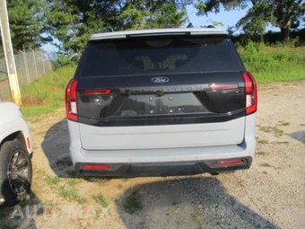 2025 Ford Expedition TREMOR - miniatura 16