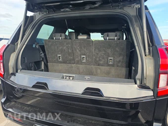 2025 Ford Expedition TREMOR - miniatura 17