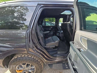 2025 Ford Expedition TREMOR - miniatura 17