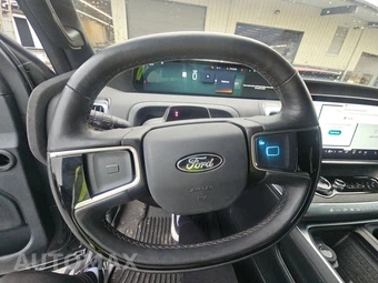 2025 Ford Expedition TREMOR - miniatura 10
