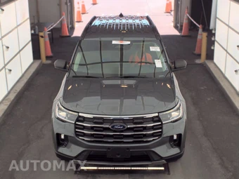 2025 Ford Explorer Active - miniatura 2
