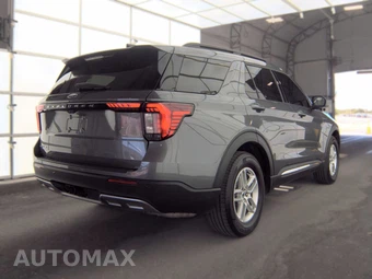 2025 Ford Explorer Active - miniatura 4
