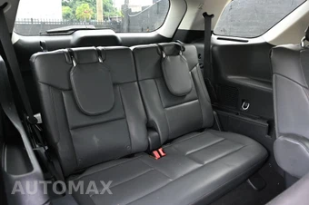 2025 Ford Explorer Active - miniatura 17