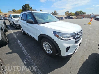 2025 Ford Explorer Active - miniatura 3