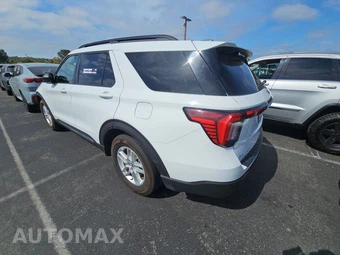 2025 Ford Explorer Active - miniatura 6