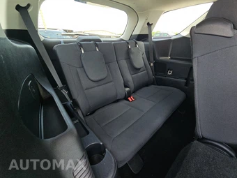 2025 Ford Explorer Active - miniatura 20
