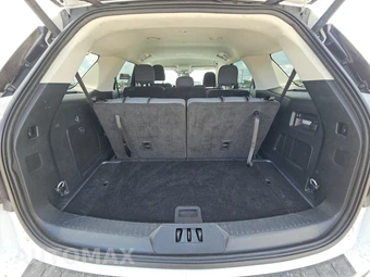 2025 Ford Explorer Active - miniatura 24