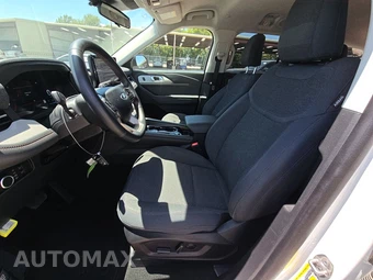 2025 Ford Explorer Active - miniatura 13