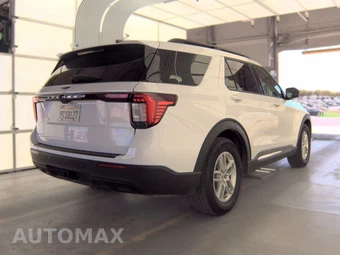 2025 Ford Explorer Active - miniatura 5