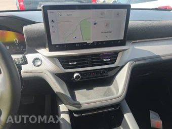 2025 Ford Explorer Active - miniatura 17