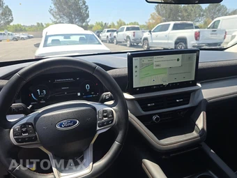 2025 Ford Explorer Active - miniatura 11