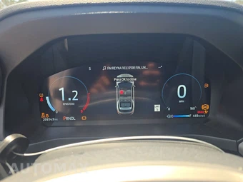 2025 Ford Explorer Active - miniatura 12