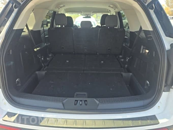 2025 Ford Explorer Active - miniatura 18