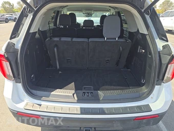 2025 Ford Explorer Active - miniatura 18