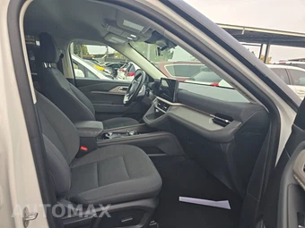 2025 Ford Explorer Active - miniatura 8