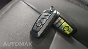 2025 Ford Explorer Active - miniatura 12