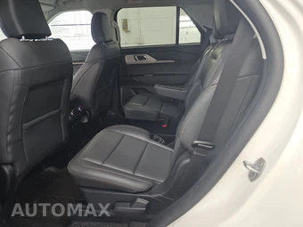 2025 Ford Explorer Active - miniatura 9