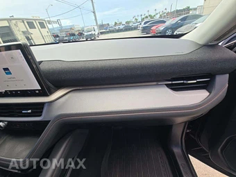 2025 Ford Explorer Active - miniatura 17