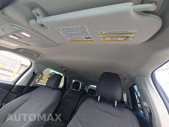 2025 Ford Explorer Active - miniatura 8