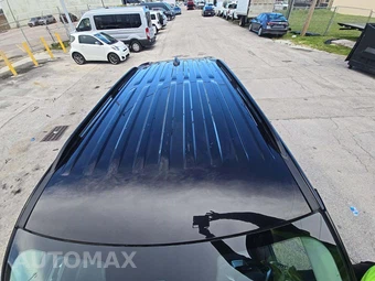 2025 Ford Explorer Active - miniatura 9