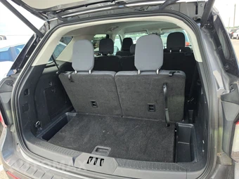 2025 Ford Explorer Active - miniatura 24