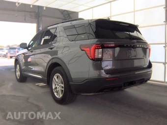 2025 Ford Explorer Active - miniatura 8