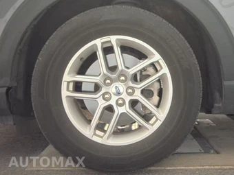 2025 Ford Explorer Active - miniatura 9