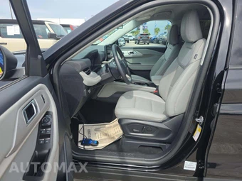2025 Ford Explorer Active - miniatura 3
