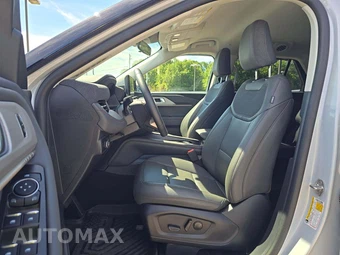 2025 Ford Explorer Active - miniatura 6