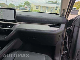 2025 Ford Explorer Active - miniatura 21