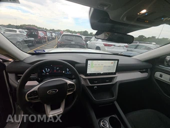 2025 Ford Explorer Active - miniatura 17