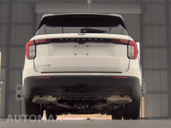 2025 Ford Explorer Active - miniatura 7