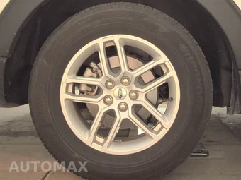 2025 Ford Explorer Active - miniatura 11