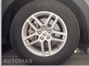 2025 Ford Explorer Active - miniatura 10