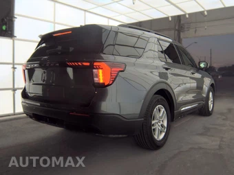 2025 Ford Explorer Active - miniatura 5