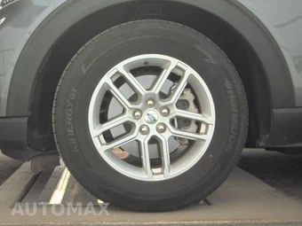 2025 Ford Explorer Active - miniatura 9