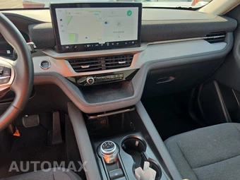 2025 Ford Explorer Active - miniatura 17