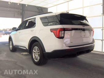 2025 Ford Explorer Active - miniatura 8