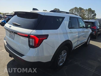 2025 Ford Explorer Active - miniatura 4