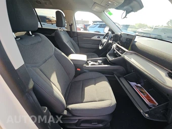 2025 Ford Explorer Active - miniatura 8