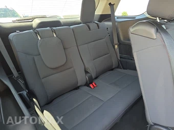 2025 Ford Explorer Active - miniatura 20