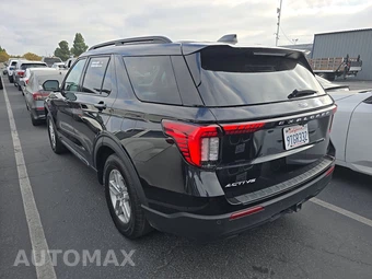 2025 Ford Explorer Active - miniatura 6