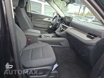 2025 Ford Explorer Active - miniatura 8