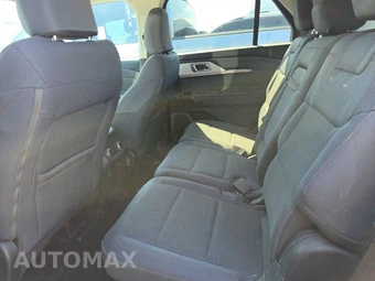 2025 Ford Explorer Active - miniatura 13