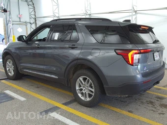 2025 Ford Explorer Active - miniatura 6