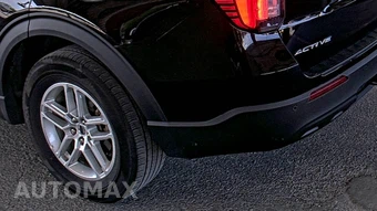 2025 Ford Explorer Active - miniatura 10