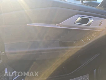 2025 Ford Explorer Active - miniatura 15